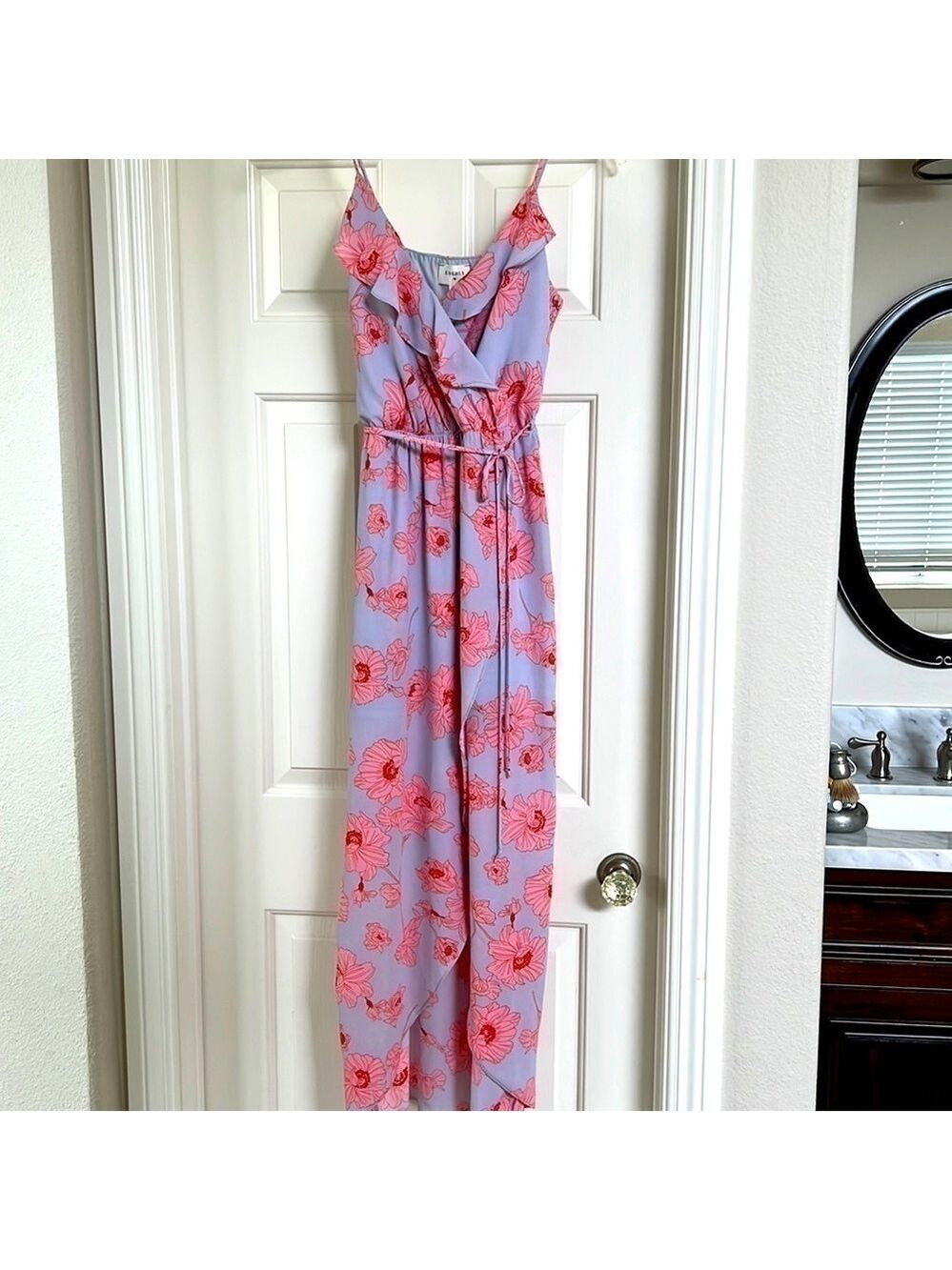Women’s tropical print lavender and pink high low wrap style dress. NWT Size M.